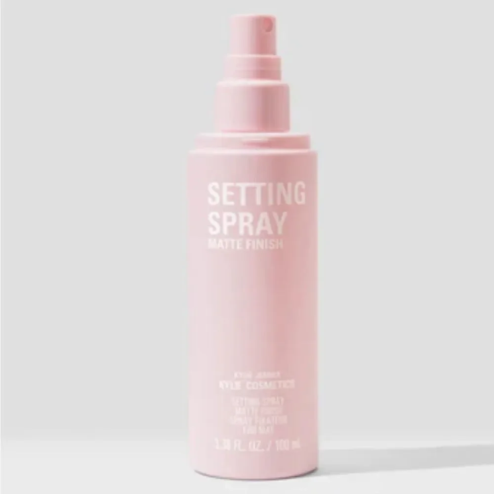 Kylie Cosmetics Setting Spray - Matte Finish